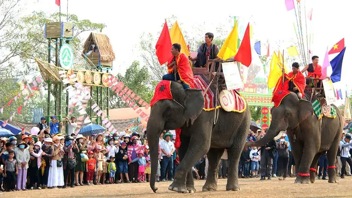 Giải Đáp Lễ Hội Đua Voi Diễn Ra Vào Ngày Nào: Lịch Và Địa Điểm Tại Buôn Đôn, Đắk Lắk Cho Du Khách Giải Đáp Lễ Hội Đua Voi Diễn Ra Vào Ngày Nào: Lịch Và Địa Điểm Tại Buôn Đôn, Đắk Lắk Cho Du Khách