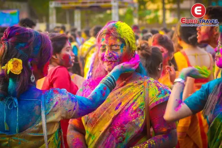 Tìm Hiểu Lễ Hội Holi Ở Ấn Độ: Ý Nghĩa, Thời Gian Và Kinh Nghiệm Tham Gia