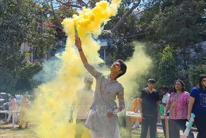 Tìm Hiểu Lễ Hội Holi Ở Ấn Độ: Ý Nghĩa, Thời Gian Và Kinh Nghiệm Tham Gia