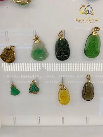 Mặt Dây Chuyền Bằng Đá: Các Loại, Ý Nghĩa Phong Thủy Và Cách Chọn Phù Hợp Mặt Dây Chuyền Bằng Đá: Các Loại, Ý Nghĩa Phong Thủy Và Cách Chọn Phù Hợp