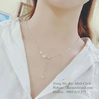 Khám Phá Mặt Dây Chuyền Cúc Họa Mi Bạc Đẹp Và Ý Nghĩa Cho Nàng