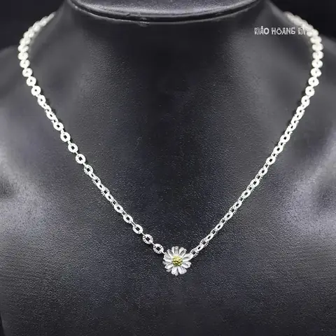 Khám Phá Mặt Dây Chuyền Cúc Họa Mi Bạc Đẹp Và Ý Nghĩa Cho Nàng