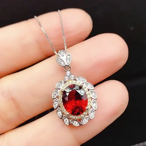 Tổng Hợp Các Mẫu Mặt Dây Chuyền Đá Quý Nữ Và Tư Vấn Chọn Mua Tổng Hợp Các Mẫu Mặt Dây Chuyền Đá Quý Nữ Và Tư Vấn Chọn Mua