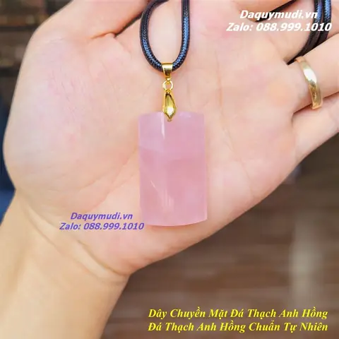 Mua Mặt Dây Chuyền Đá Thạch Anh Hồng Tự Nhiên: Các Mẫu, Giá Và Công Dụng Phong Thủy Cho Nữ Mua Mặt Dây Chuyền Đá Thạch Anh Hồng Tự Nhiên: Các Mẫu, Giá Và Công Dụng Phong Thủy Cho Nữ