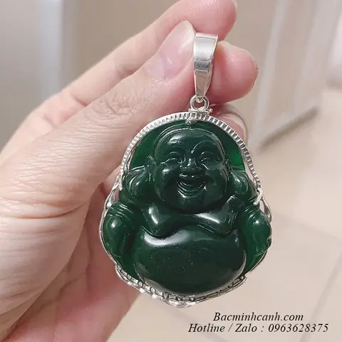 Mặt Dây Chuyền Phật Di Lặc: Ý Nghĩa, Cách Chọn Và Lưu Ý Khi Đeo Mặt Dây Chuyền Phật Di Lặc: Ý Nghĩa, Cách Chọn Và Lưu Ý Khi Đeo