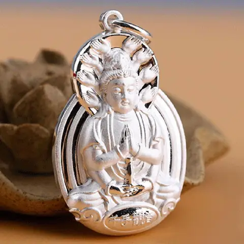 Gợi Ý Chọn Và Lưu Ý Đeo Mặt Dây Chuyền Hình Phật Quan Âm Cho Người Mới Tìm Hiểu Gợi Ý Chọn Và Lưu Ý Đeo Mặt Dây Chuyền Hình Phật Quan Âm Cho Người Mới Tìm Hiểu