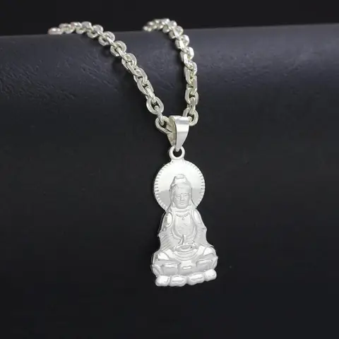 Gợi Ý Chọn Và Lưu Ý Đeo Mặt Dây Chuyền Hình Phật Quan Âm Cho Người Mới Tìm Hiểu Gợi Ý Chọn Và Lưu Ý Đeo Mặt Dây Chuyền Hình Phật Quan Âm Cho Người Mới Tìm Hiểu
