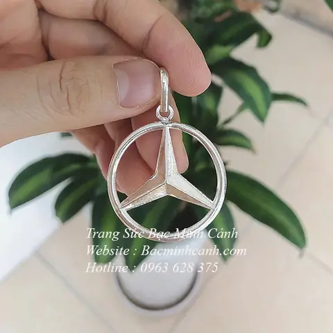 Mua Mặt Dây Chuyền Logo Mercedes: Hướng Dẫn Chọn Size, Chất Liệu Và Địa Chỉ Uy Tín