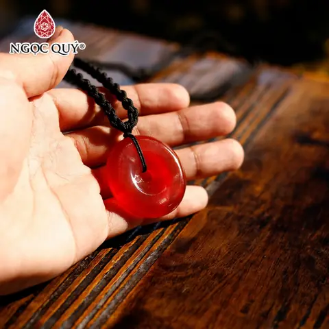 Tổng Hợp Mặt Dây Chuyền Mã Não Đỏ: Các Mẫu Phổ Biến, Giá Bán Và Ý Nghĩa Phong Thủy Tổng Hợp Mặt Dây Chuyền Mã Não Đỏ: Các Mẫu Phổ Biến, Giá Bán Và Ý Nghĩa Phong Thủy