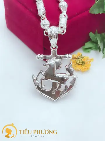 Mua Mặt Dây Chuyền Nam Tuổi Ngọ: Các Loại Bạc, Vàng, Đá Ý Nghĩa Và Nơi Bán Uy Tín