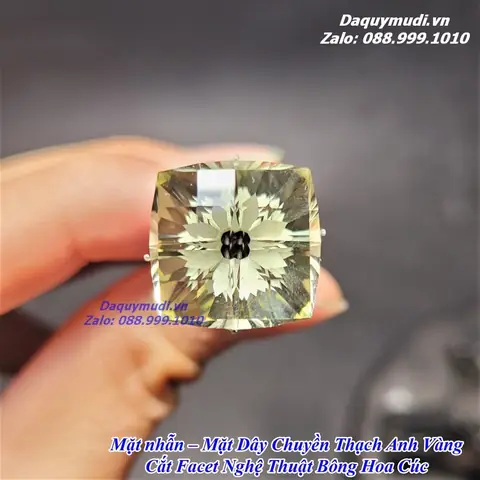 Khám Phá Mặt Nhẫn Đá Thạch Anh Vàng Tự Nhiên: Mẫu Mã, Giá & Nơi Mua Khám Phá Mặt Nhẫn Đá Thạch Anh Vàng Tự Nhiên: Mẫu Mã, Giá & Nơi Mua