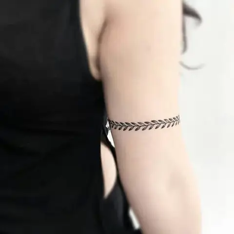 Gợi Ý 99+ Mẫu Hình Xăm Vòng Tay Nữ Đẹp, Ý Nghĩa Và Tinh Tế Gợi Ý 99+ Mẫu Hình Xăm Vòng Tay Nữ Đẹp, Ý Nghĩa Và Tinh Tế