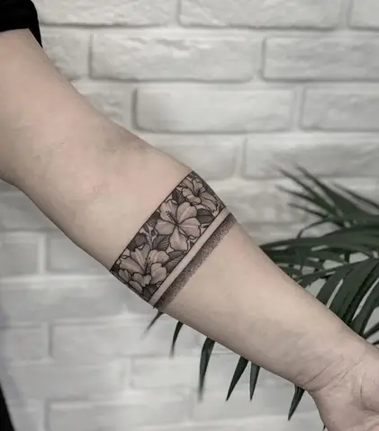 Gợi Ý 99+ Mẫu Hình Xăm Vòng Tay Nữ Đẹp, Ý Nghĩa Và Tinh Tế Gợi Ý 99+ Mẫu Hình Xăm Vòng Tay Nữ Đẹp, Ý Nghĩa Và Tinh Tế