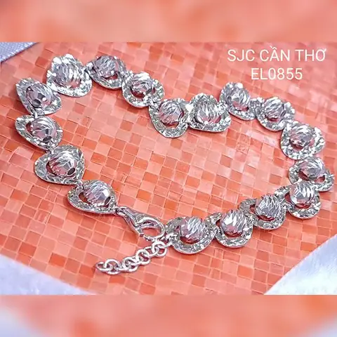 Mẫu Lắc Tay Vàng Sjc: Kiểu Dáng, Chất Liệu, Giá Và Cách Chọn Mua Phù Hợp Mẫu Lắc Tay Vàng Sjc: Kiểu Dáng, Chất Liệu, Giá Và Cách Chọn Mua Phù Hợp