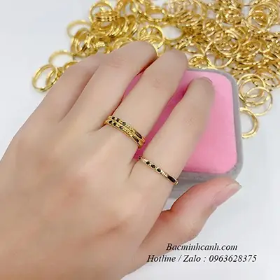 Khám Phá Các Mẫu Nhẫn Lông Voi Nữ Đẹp Và Ý Nghĩa, Giá, Cách Đeo Chuẩn Phong Thủy Khám Phá Các Mẫu Nhẫn Lông Voi Nữ Đẹp Và Ý Nghĩa, Giá, Cách Đeo Chuẩn Phong Thủy