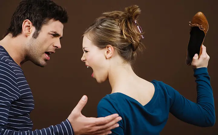 Giải Mã Giấc Mơ Thấy Người Khác Khó Chịu Với Mình: Ý Nghĩa, Nguyên Nhân Và Cách Đối Phó Giải Mã Giấc Mơ Thấy Người Khác Khó Chịu Với Mình: Ý Nghĩa, Nguyên Nhân Và Cách Đối Phó