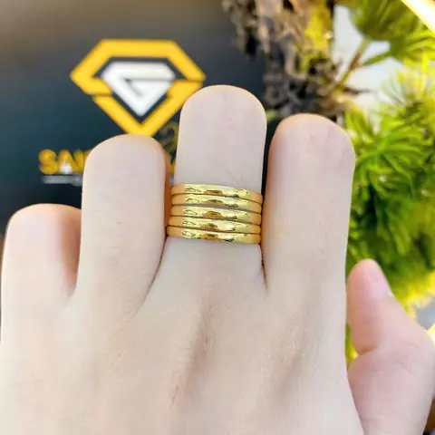 Giải Mã Giấc Mơ Thấy Nhẫn Vàng 24k: Điềm Báo, Ý Nghĩa Và Con Số May Mắn