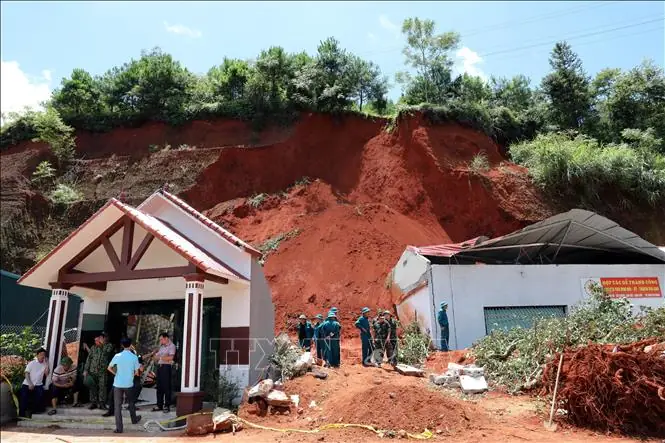 Giải Mã Giấc Mơ Thấy Sạt Lở Đất: Điềm Báo Lành Dữ Và Con Số May Mắn Chi Tiết