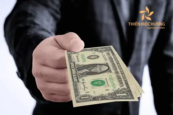 Mơ Thấy Sư Cô Đánh Con Gì? Ý Nghĩa, Điềm Báo & Con Số May Mắn