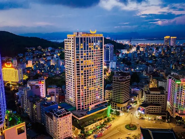 Khám Phá Khách Sạn Mường Thanh 5 Sao Quảng Ninh: Tiêu Chuẩn, Dịch Vụ Và Giá Phòng