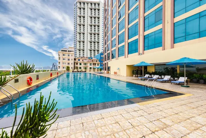 Khám Phá Khách Sạn Mường Thanh 5 Sao Quảng Ninh: Tiêu Chuẩn, Dịch Vụ Và Giá Phòng