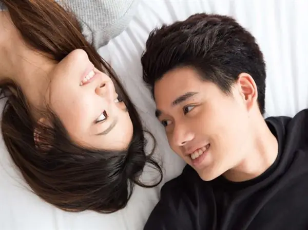 Giải Mã Ý Nghĩa Giấc Mơ Quan Hệ Với Vợ: Điềm Báo Tốt Xấu Và Con Số May Mắn Cho Chồng