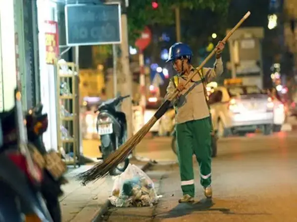 Giải Mã Giấc Mơ Thấy Quét Sân: Ý Nghĩa, Điềm Báo Và Con Số Liên Quan Giải Mã Giấc Mơ Thấy Quét Sân: Ý Nghĩa, Điềm Báo Và Con Số Liên Quan