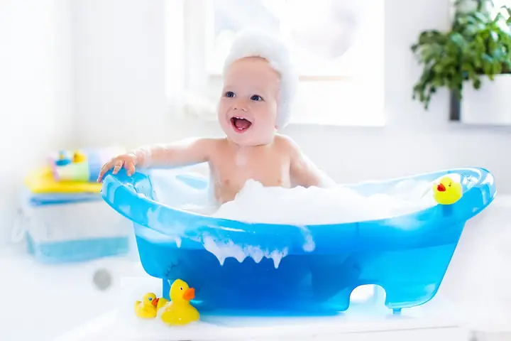 Giải Mã Giấc Mơ Thấy Mình Tắm Cho Trẻ Con: Ý Nghĩa, Dự Báo Và Lời Khuyên Thực Tiễn