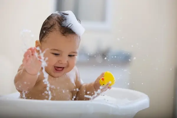 Giải Mã Giấc Mơ Thấy Mình Tắm Cho Trẻ Con: Ý Nghĩa, Dự Báo Và Lời Khuyên Thực Tiễn