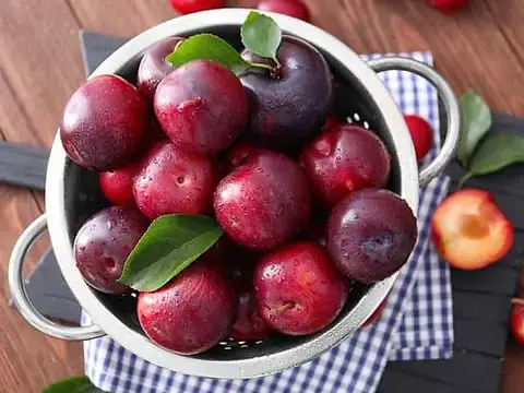 Nằm Mơ Thấy Trái Cây Chín: Ý Nghĩa, Điềm Báo Và Con Số May Mắn