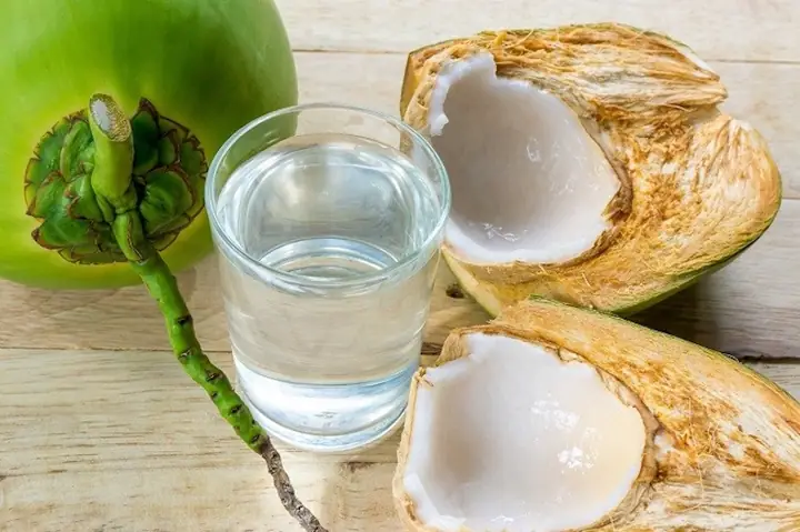 Giải Mã Giấc Mơ Trái Dừa Khô: Ý Nghĩa Điềm Báo Và Con Số Đánh Đề Cho Người Chơi Lô Đề