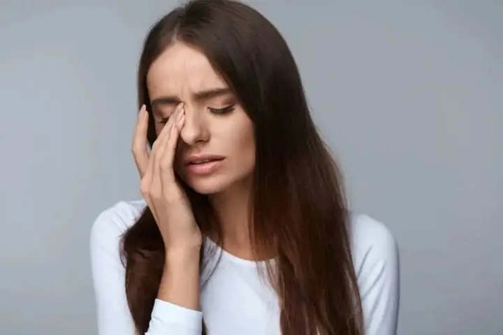 Giải Mã Ngứa Mắt Là Điềm Báo Gì Và Dấu Hiệu Bệnh Lý Cần Biết Giải Mã Ngứa Mắt Là Điềm Báo Gì Và Dấu Hiệu Bệnh Lý Cần Biết