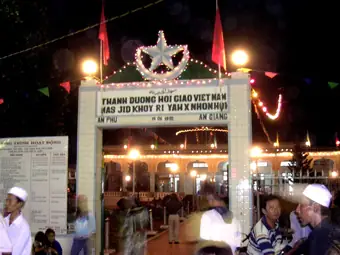 Tìm Hiểu Nguồn Gốc Người Chăm Từ Vương Quốc Champa Và Nhóm Ngôn Ngữ Mã Lai-đa Đảo Tìm Hiểu Nguồn Gốc Người Chăm Từ Vương Quốc Champa Và Nhóm Ngôn Ngữ Mã Lai-đa Đảo
