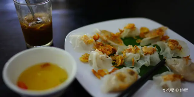 Địa Chỉ, Thực Đơn & Giá Cả Nhà Hàng Bông Hồng Trắng Hội An – Hướng Dẫn Chi Tiết Cho Du Khách Địa Chỉ, Thực Đơn & Giá Cả Nhà Hàng Bông Hồng Trắng Hội An – Hướng Dẫn Chi Tiết Cho Du Khách