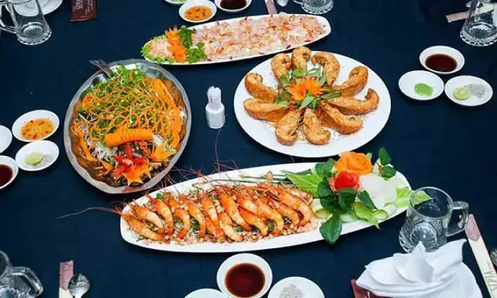 Gợi Ý Các Nhà Hàng Hải Sản Ở Thủ Đức Tươi Ngon Và Giá Bình Dân Cho Thực Khách Địa Phương