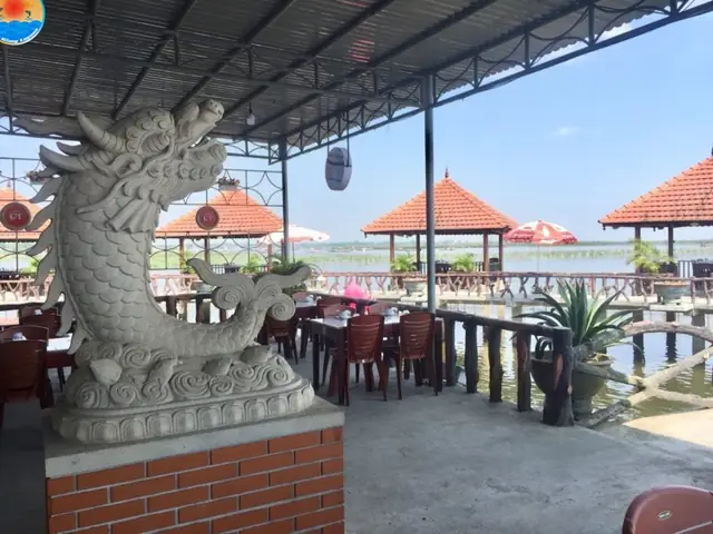 Tổng Hợp Nhà Hàng Ở Phá Tam Giang: Các Quán Ăn Ngon Tại Đầm Phá Huế Cho Du Khách