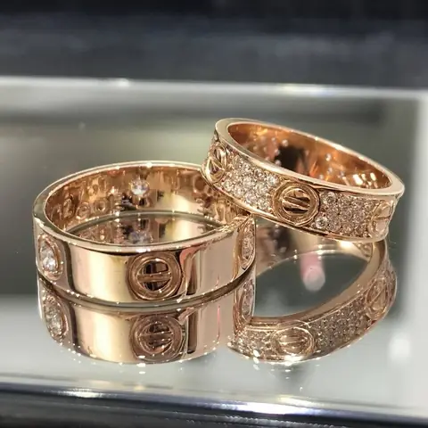 Nhẫn Cartier Nam Chính Hãng: Giá, Mua Ở Đâu & Cách Kiểm Định Độ Xác Thực Nhẫn Cartier Nam Chính Hãng: Giá, Mua Ở Đâu & Cách Kiểm Định Độ Xác Thực