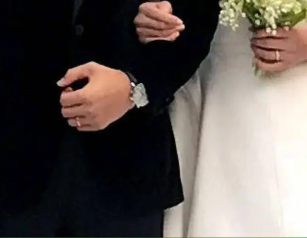 Khám Phá Nhẫn Cưới Của Song Hye Kyo: Thiết Kế Chaumet, Mức Giá Và Nghi Vấn Đeo Lại Sau Ly Hôn Khám Phá Nhẫn Cưới Của Song Hye Kyo: Thiết Kế Chaumet, Mức Giá Và Nghi Vấn Đeo Lại Sau Ly Hôn