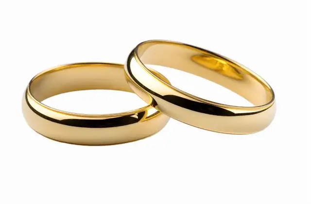 Nhẫn Cưới Nên Dùng Vàng Gì: 14k, 18k Hay Vàng Ta Cho Cặp Đôi Sắp Cưới Nhẫn Cưới Nên Dùng Vàng Gì: 14k, 18k Hay Vàng Ta Cho Cặp Đôi Sắp Cưới