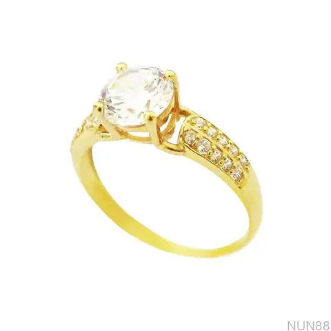 Nhẫn Đính Hôn Vàng 18k: Giá, Thiết Kế & Hướng Dẫn Chọn Mua Cho Người Đang Cưới