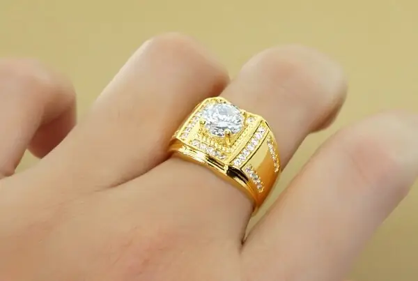 Nhẫn Nam Dưới 5 Triệu: Top Mẫu, Chất Liệu Và Cách Chọn Mua Thông Minh Nhẫn Nam Dưới 5 Triệu: Top Mẫu, Chất Liệu Và Cách Chọn Mua Thông Minh