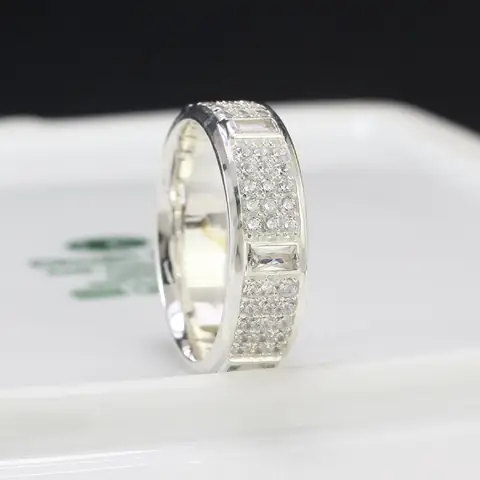Nhẫn Tròn Đính Đá Nam: Top Mẫu Đẹp, Cách Chọn Và Mức Giá Phù Hợp Cho Phong Cách Hiện Đại Nhẫn Tròn Đính Đá Nam: Top Mẫu Đẹp, Cách Chọn Và Mức Giá Phù Hợp Cho Phong Cách Hiện Đại