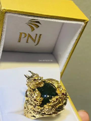 Nhẫn Tứ Linh Ôm Ngọc: Ý Nghĩa, Cách Chọn Và Mua Đúng Phong Thủy Cho Nam