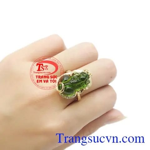 Nhẫn Tỳ Hưu Cho Người Mệnh Hỏa: Cách Chọn Màu, Chất Liệu Và Ý Nghĩa Phong Thủy