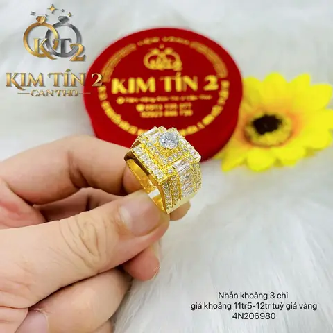 Nhẫn Vàng 9999 3 Chỉ: Định Nghĩa, Giá Hiện Tại Và Hướng Dẫn Mua Thông Minh Nhẫn Vàng 9999 3 Chỉ: Định Nghĩa, Giá Hiện Tại Và Hướng Dẫn Mua Thông Minh