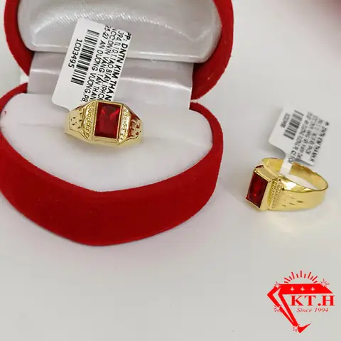 Gợi Ý Chọn Nhẫn Vàng Cho Em Bé Trai: Các Mẫu Phong Thủy, Chất Liệu Và Lưu Ý Quan Trọng Gợi Ý Chọn Nhẫn Vàng Cho Em Bé Trai: Các Mẫu Phong Thủy, Chất Liệu Và Lưu Ý Quan Trọng