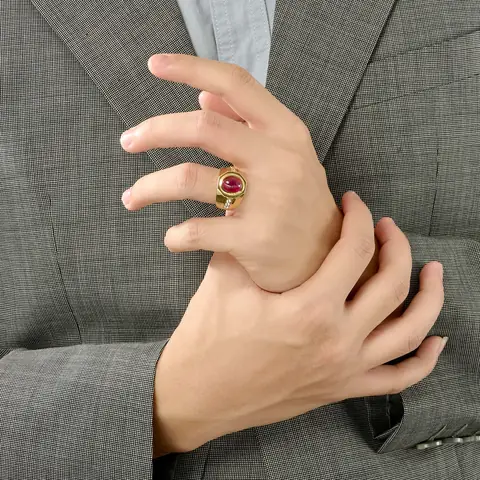 Mua Nhẫn Vàng Nam Đính Đá Ruby: Các Mẫu Phổ Biến, Giá Và Thương Hiệu Uy Tín Mua Nhẫn Vàng Nam Đính Đá Ruby: Các Mẫu Phổ Biến, Giá Và Thương Hiệu Uy Tín