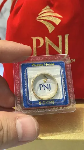 Nhẫn Vàng 0.5 Chỉ: Giá Hiện Tại, Cách Chọn Và Mua Hiệu Quả