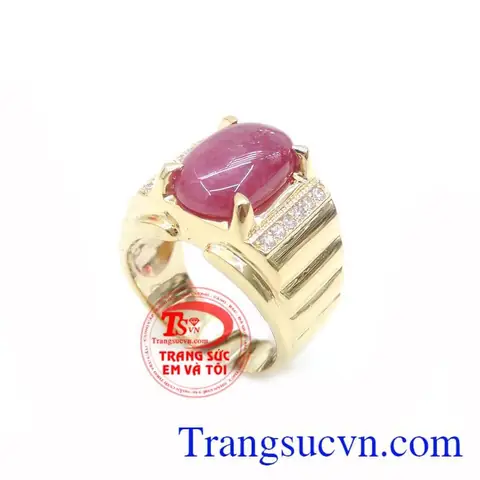 Nhẫn Vàng Tây Nam Mặt Đá Đỏ Có Tốt Không Và Nên Chọn Mua Thế Nào?
