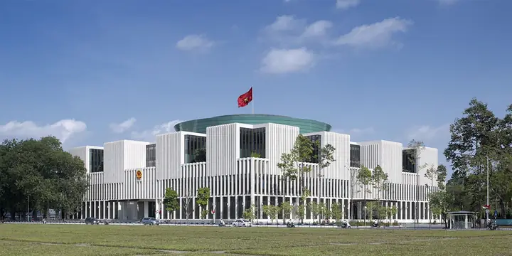 Khám Phá Những Công Trình Vĩ Đại Của Việt Nam: Từ Kiến Trúc Cổ Đến Biểu Tượng Vang Danh Thế Giới Khám Phá Những Công Trình Vĩ Đại Của Việt Nam: Từ Kiến Trúc Cổ Đến Biểu Tượng Vang Danh Thế Giới